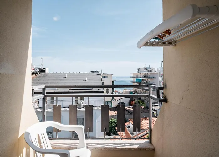 Blu Star Hotel