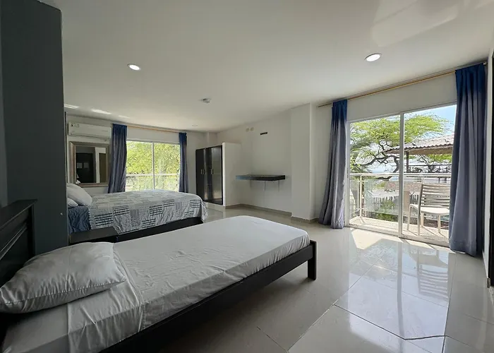 The Cantamar Beach Hostel