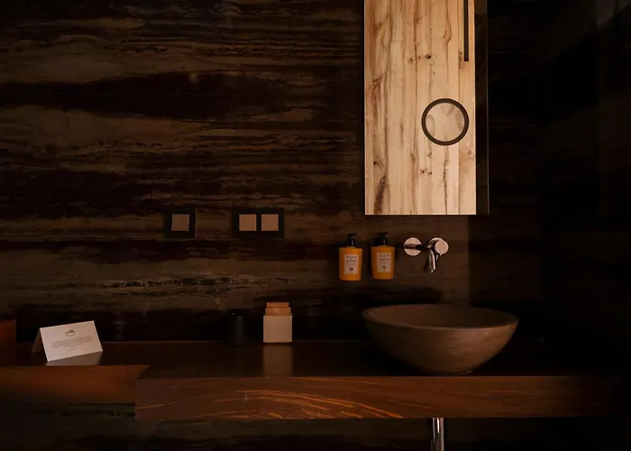 5 sterren hotel: Hotel Warszawa