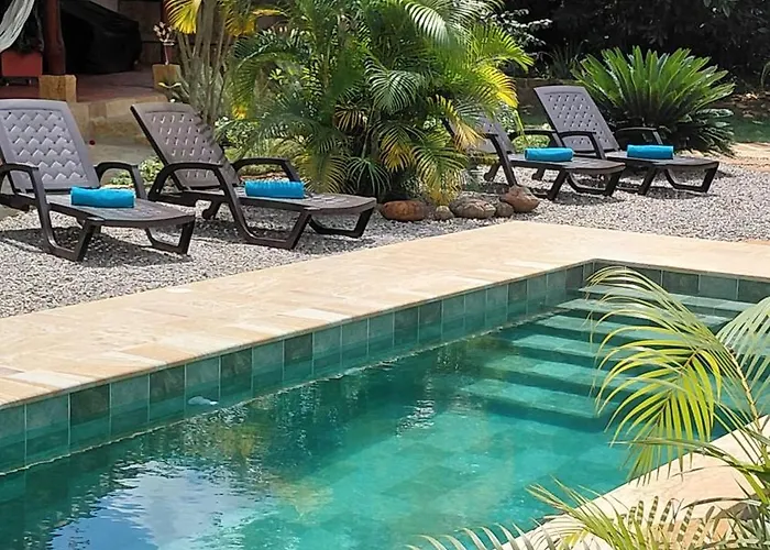 Cheap hotels Casa Alamanda B&B