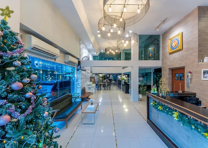 Albergue: At Hua Lamphong Hotel