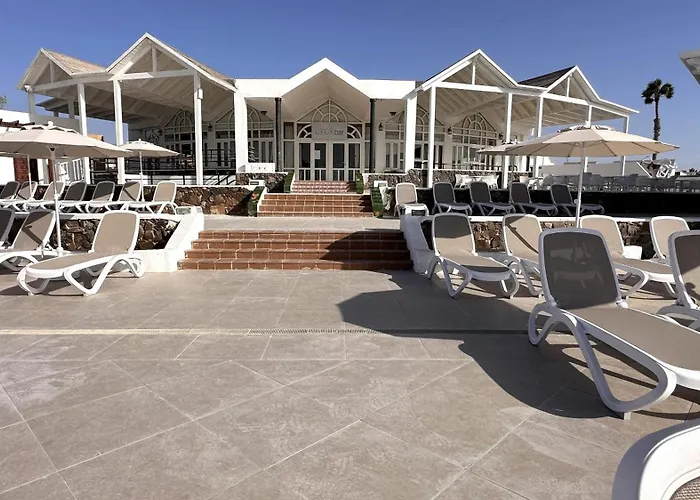 Apart hotel: Bluesea Club Caleta Dorada