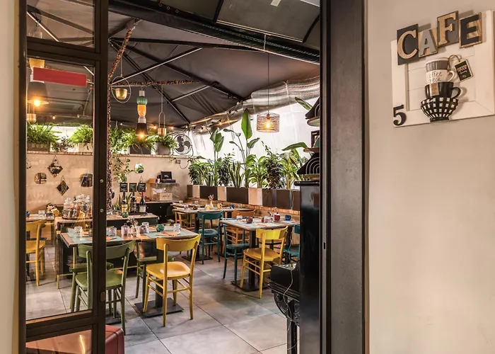 Apollo Boutique Hotel