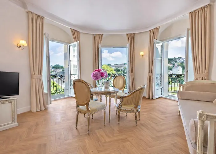 Grand Hotel Moderne