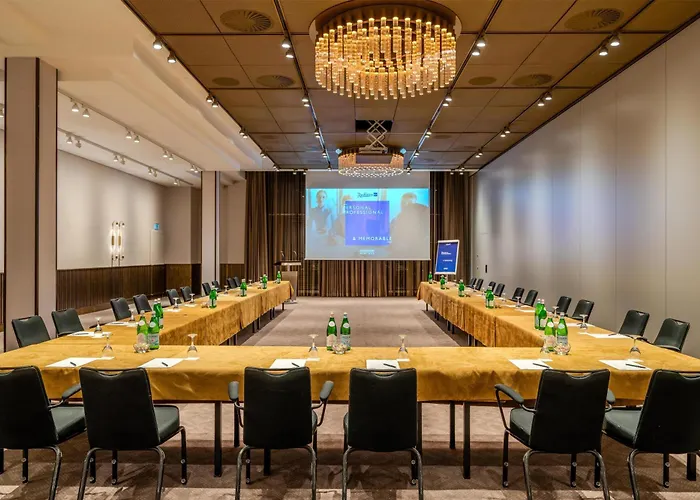 Radisson Blu Senator