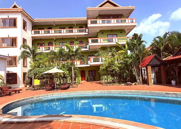Moon Kampot Boutique