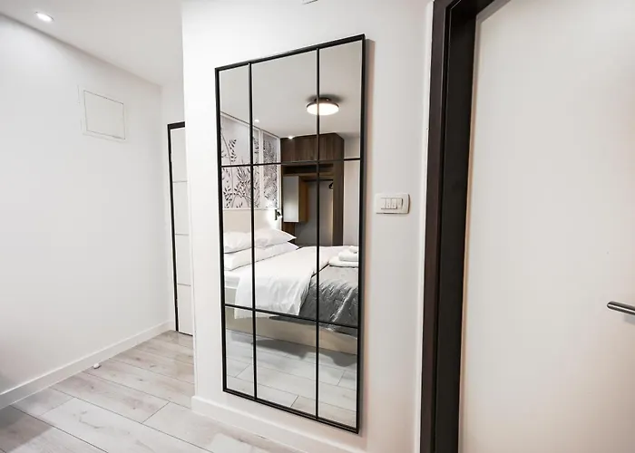 Bvb Rooms Split