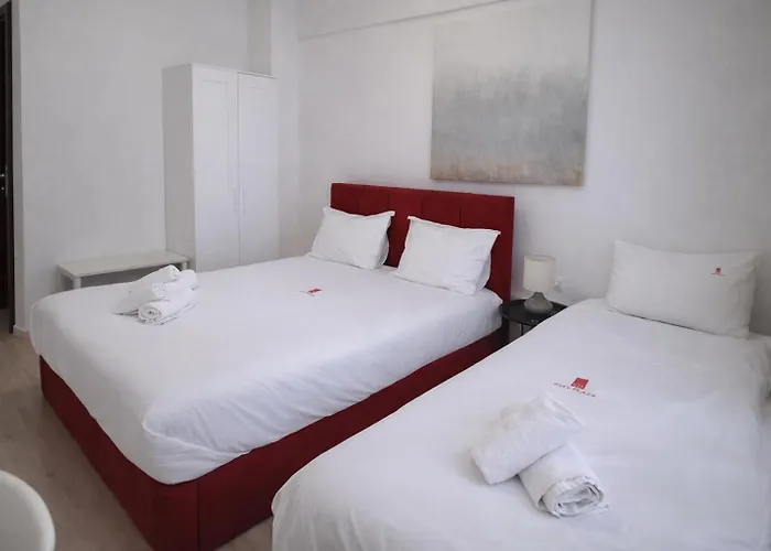 Hotel: City Plaza Apartments & Rooms