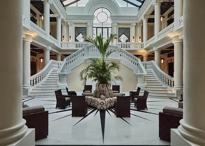 Four Seasons &Residences