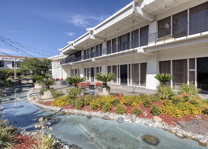 Doubletree By Hilton Sacramento
