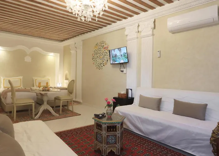 Сity center hotels Palais Des Princesses & Spa