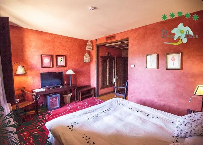 Hotel Rural Peña Del Alba