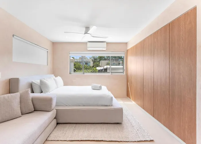 10 Hastings Street Motel