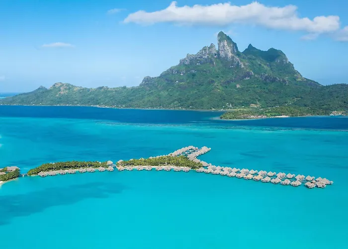 Pet Friendly hotel: The St. Regis Bora Bora Resort