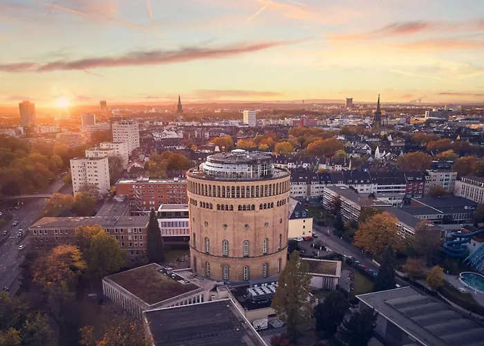 Wasserturm Hotel Cologne, Curio Collection By Hilton