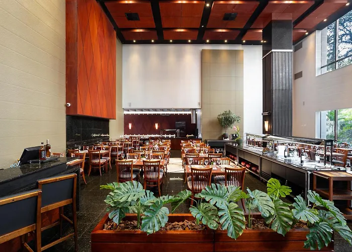  Radisson Curitiba