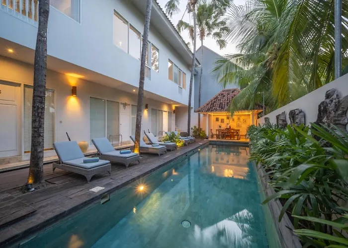 Room & Vespa 4 - Central Seminyak Near Beach