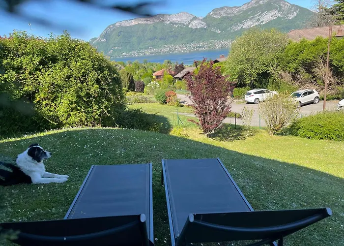 Animaux admis Sevrier Terrasse Et Jardin