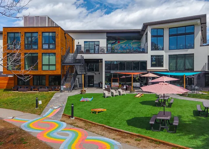 Block & Commons