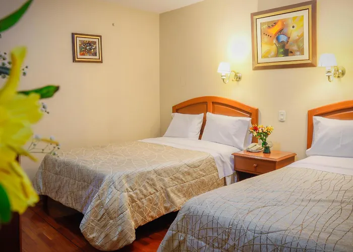 Airport Hotel: Hotel Manhattan Inn Airport
