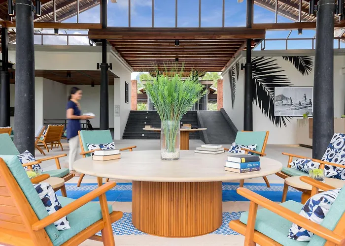 Ping Pong hotel: Outrigger Khao Lak Beach Resort