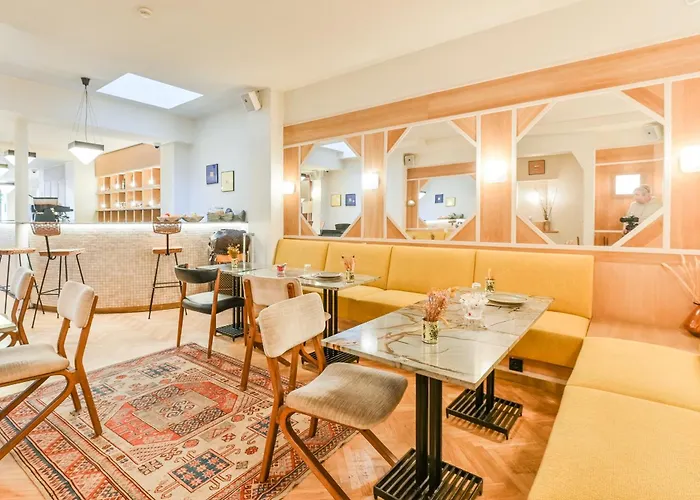Hotel Habituel