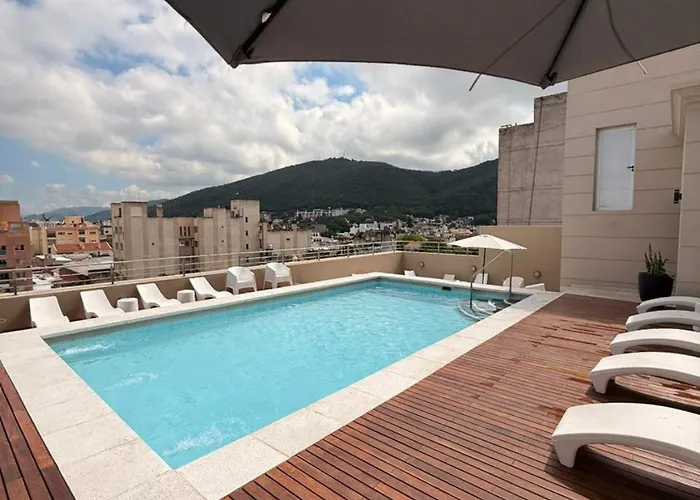 Hotel Alvarado Suites