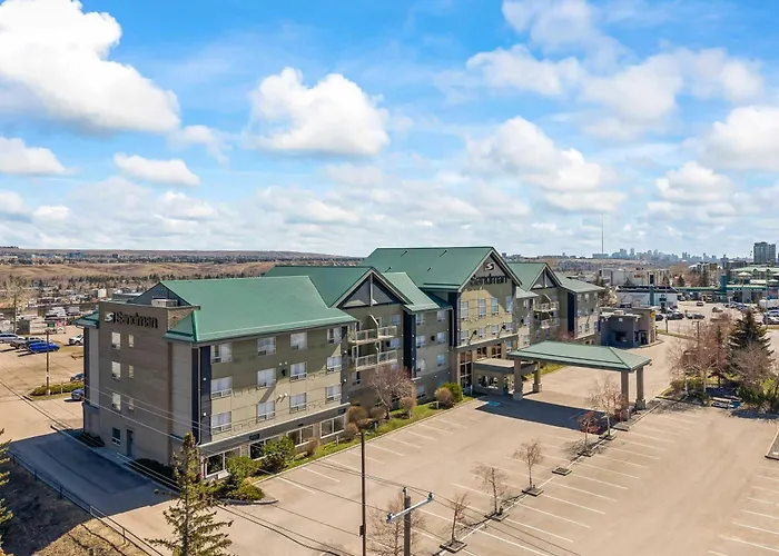 Hotel near College: Sandman Hotel & Suites Calgary West