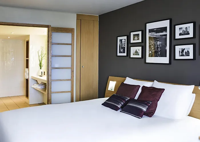 Boutique hotel only: Novotel Liverpool Centre