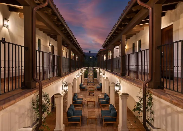 La Playa Inn