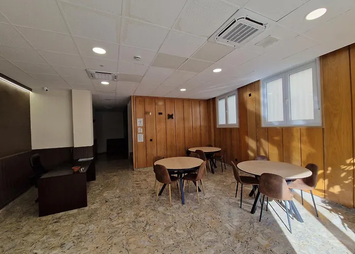 Hotel barato: Hostal Lizana 2