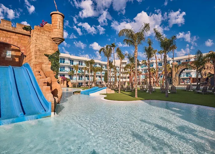  Pirates Village