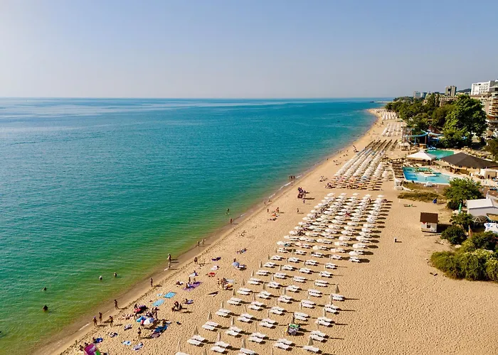 Palm Beach Hotel
