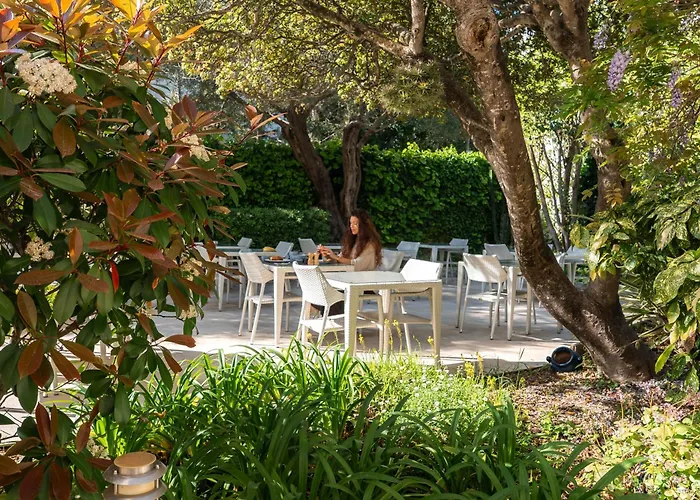 Hotel Beau Site - Cap D'Antibes