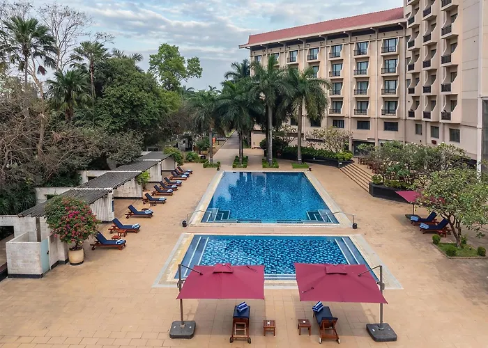 Radisson Blu Dhaka Water Garden