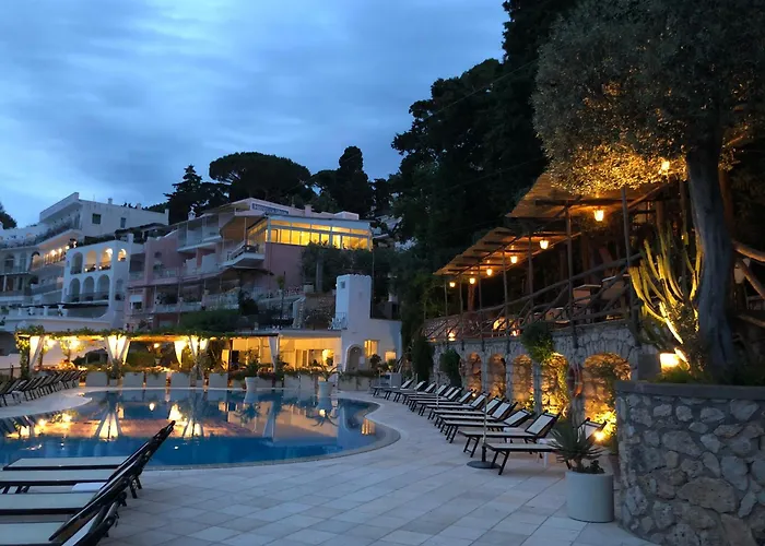 Hotels With Four Stars La Vega