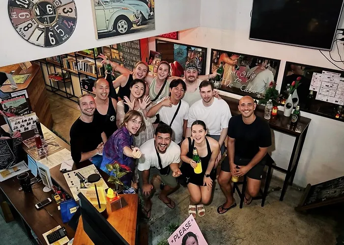 Cabin Backpackers & Bar