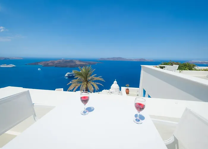 Pantelia Suites