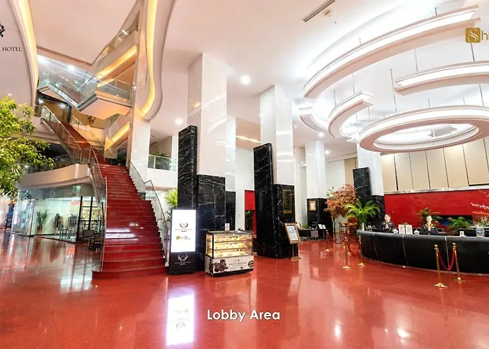 Merlynn Park Hotel
