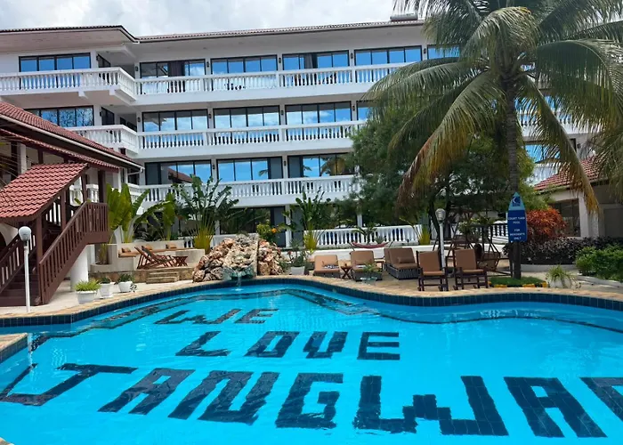 Best Western Jangwani Sea Breeze Resort