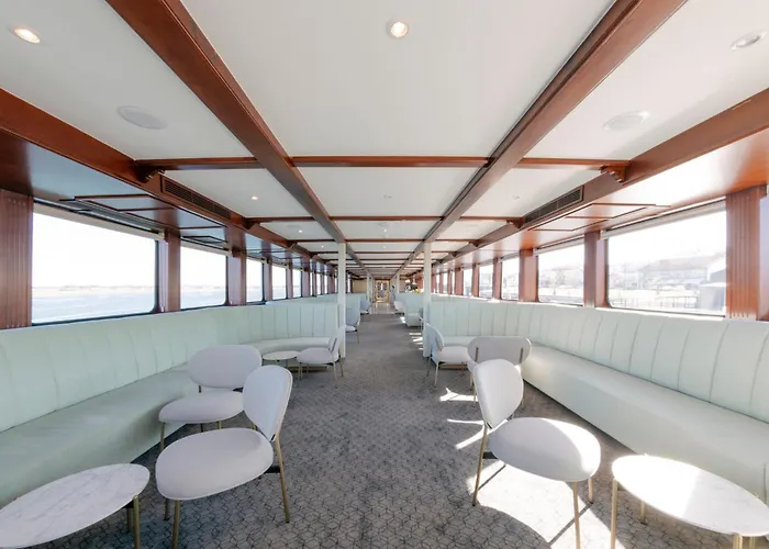 Costa Do Sal Hotel Boat Lounge