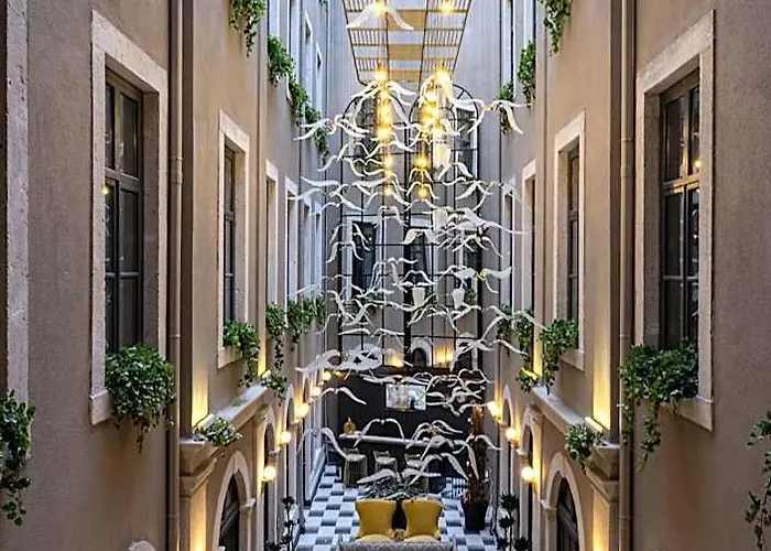 Ferman Port Hotel - Special Category