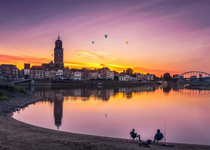 Holiday Inn Express & Suites - Deventer By Ihg