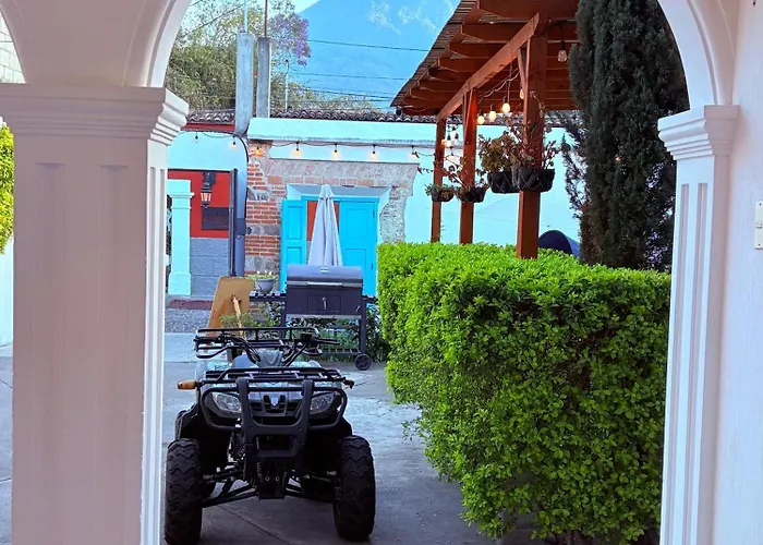 Blue Moon Hostel