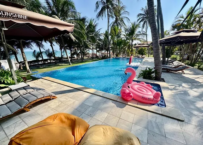 Sunshine Beach Resort