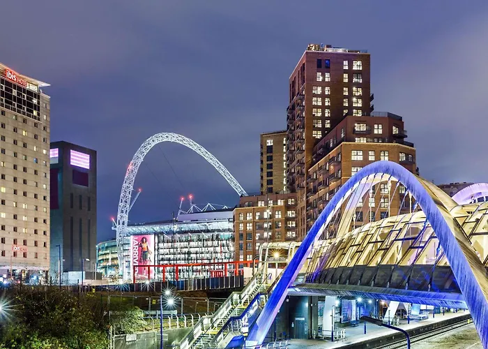 Golf hotels Ibis London Wembley