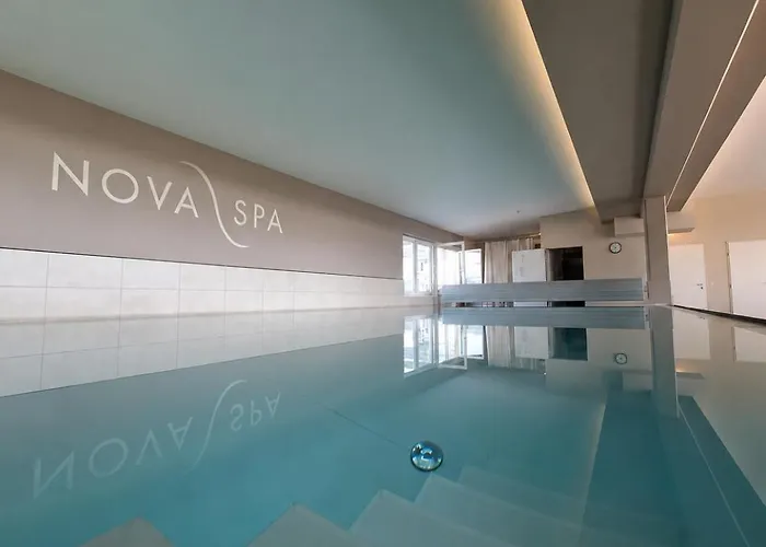 3 SterneHotel NOVAPARK Flugzeughotel