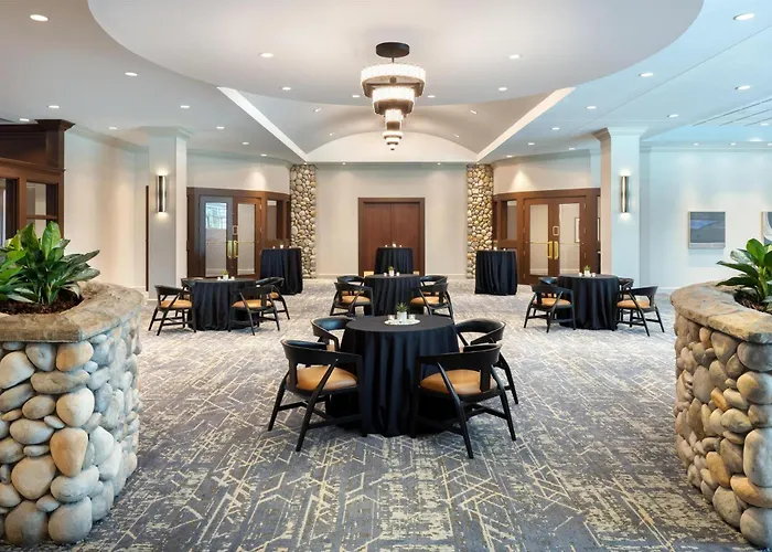 Embassy Suites By Hilton Charlotte Concord Golf & Spa