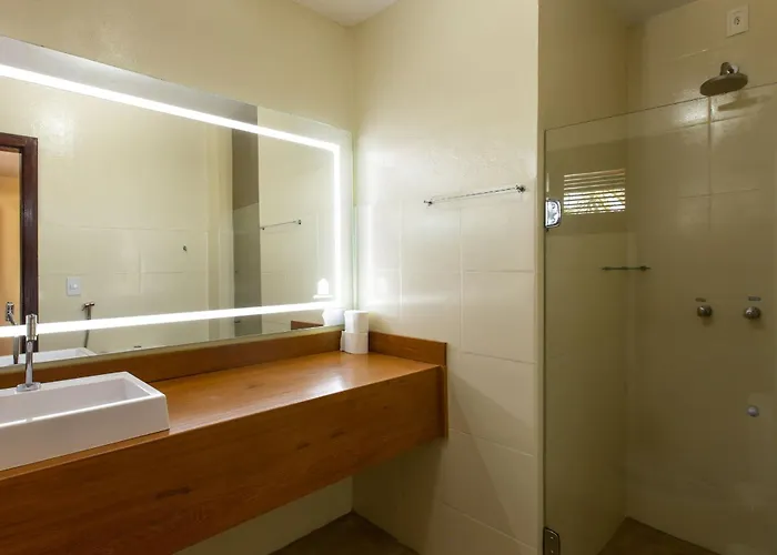 Villa 8 suites 30 pessoas