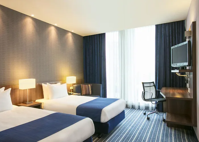 3 SterneHotel Holiday Inn Express Utrecht - Papendorp By Ihg